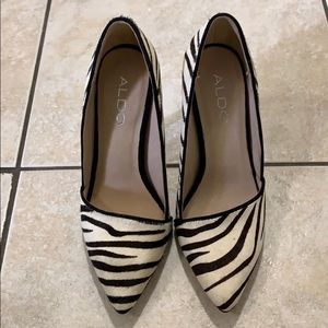 Aldo Zebra high heel shoes size 5